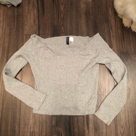 Tops - Off The Shoulder Grey Long sleeve